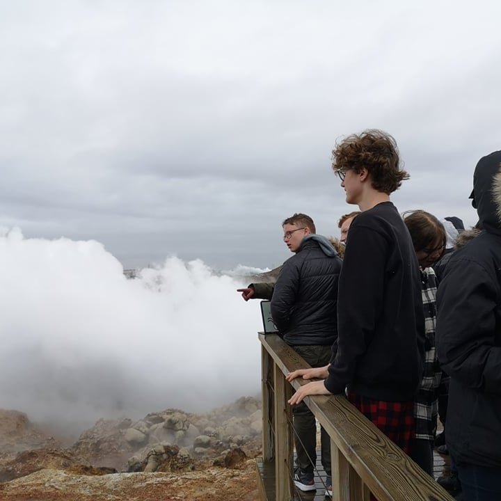 279653201_694808231816187_7309909403377958742_n