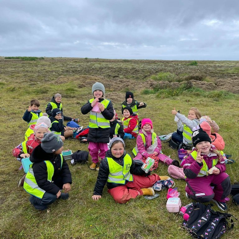 238852448_844378526439205_5792116815632865903_n