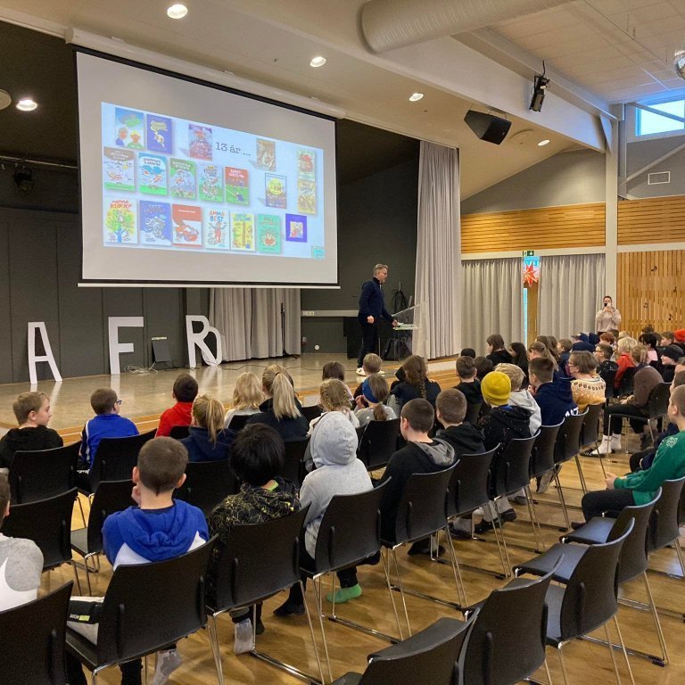 262211450_557425042359501_6831469932600570311_n