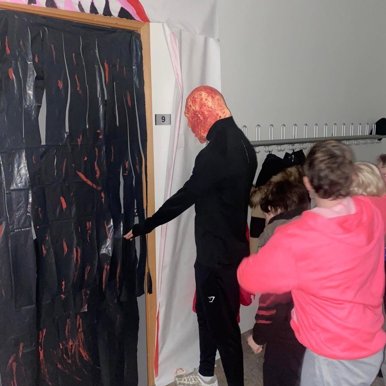 247672396_1421842734877364_5167895003174594408_n