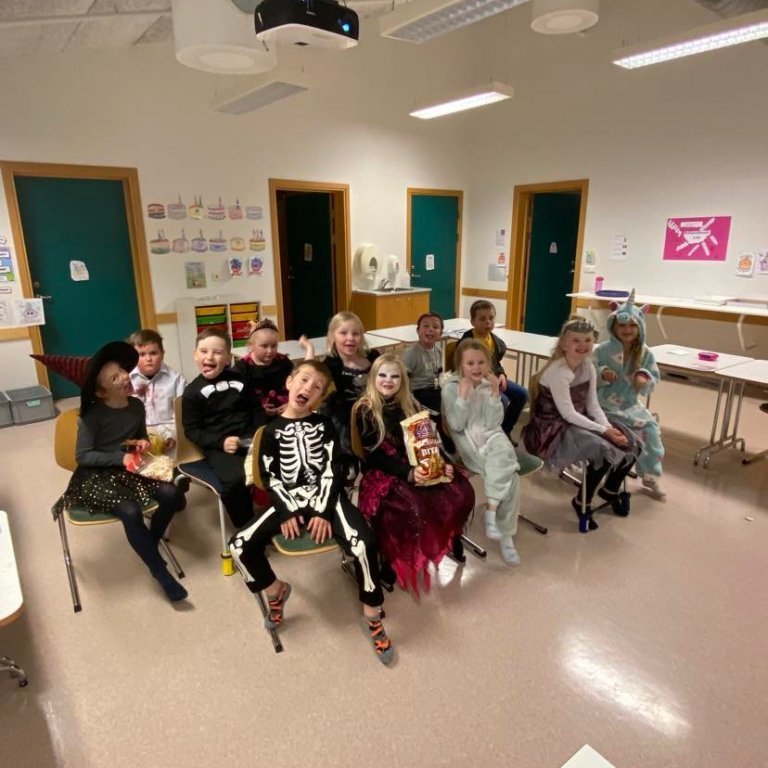 250150800_891414888428876_2587863225458890800_n