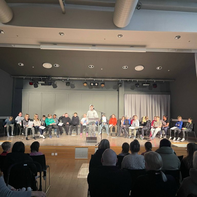 270e64ed-dad0-48a2-ad6a-69dd6f8dc75b