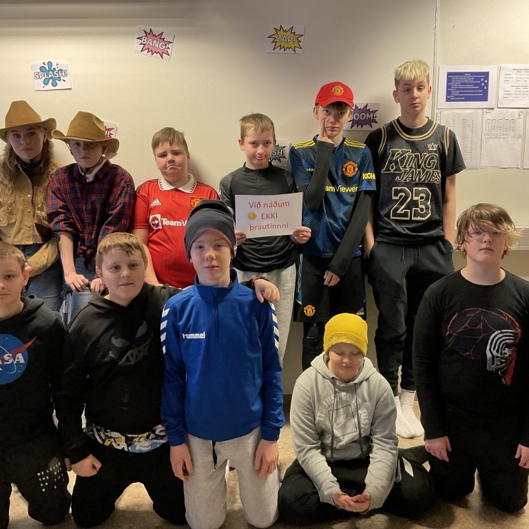 ed84444e-8093-43c3-be08-96c7b072f832