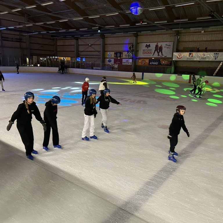 412566852_974480177376969_3964736891200451034_n