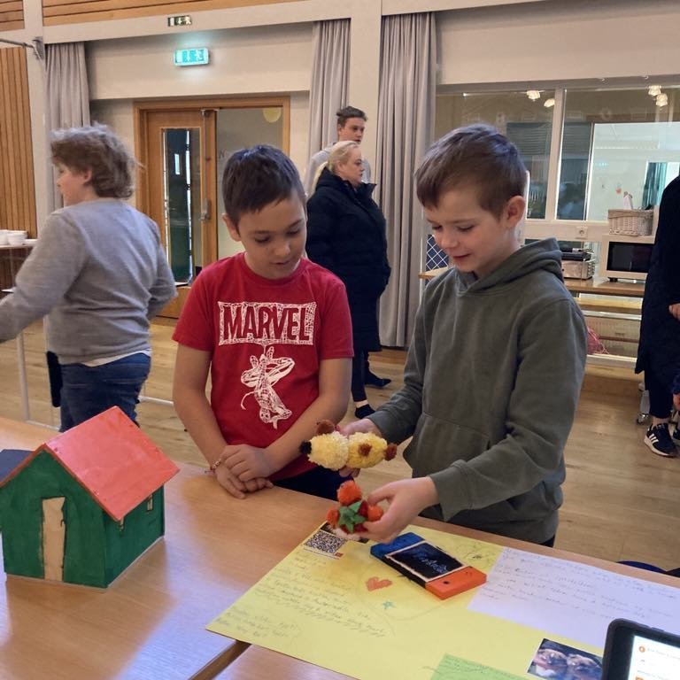 a9e62481-c161-40ff-9cf8-bf7f7139d5fc