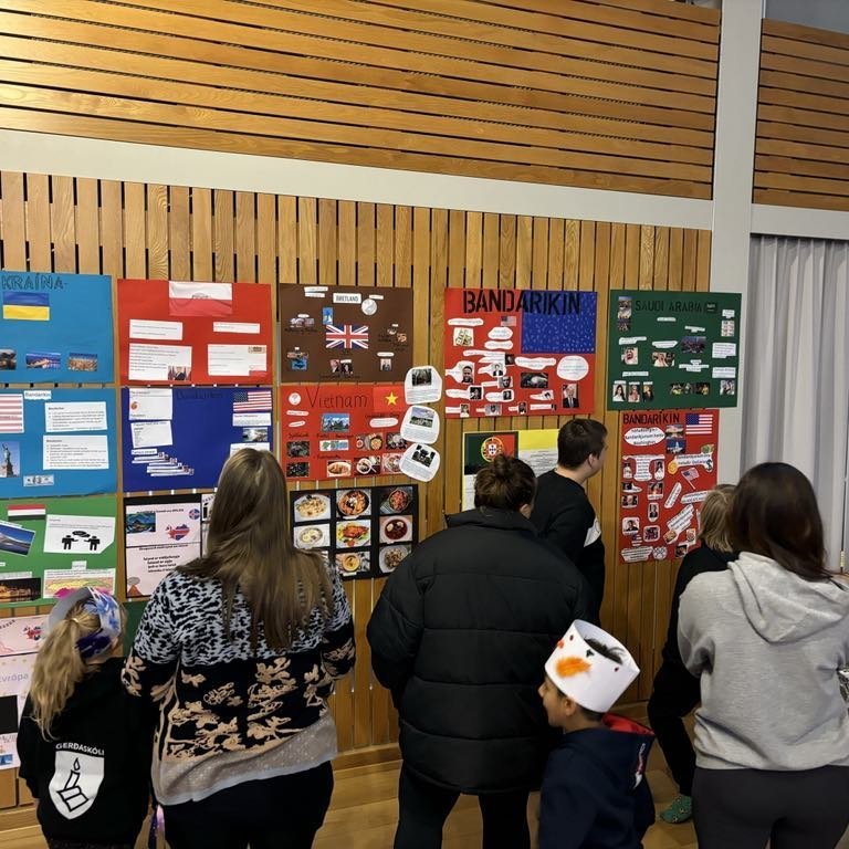 b1e1b5c7-78a2-424e-8afd-d9b5fd9da228