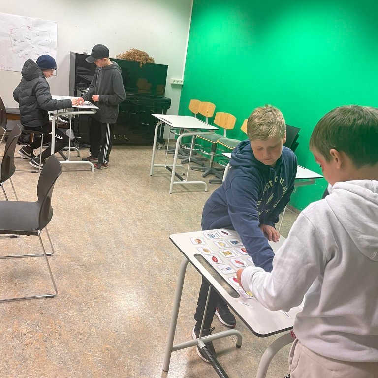 283944696_991172934915473_5822010774609115444_n