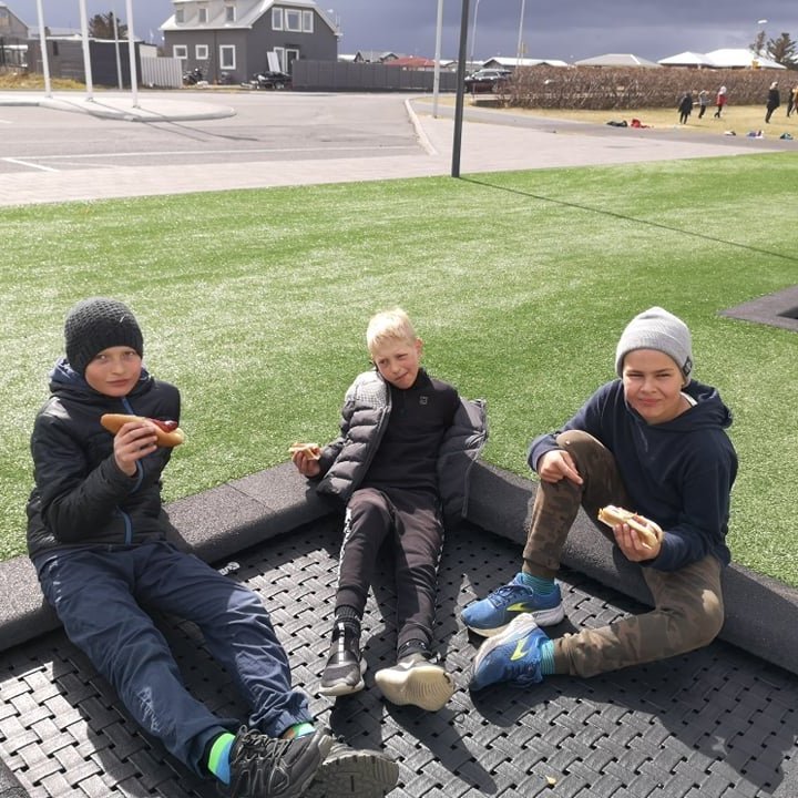 185431506_701309780583084_151941074909191712_n