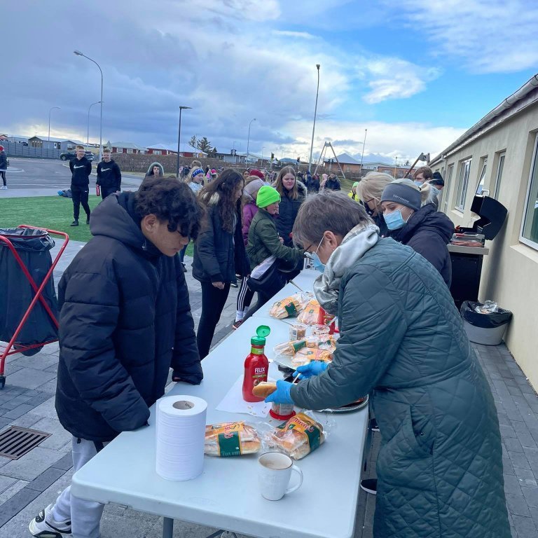 185630472_575980830046209_5115124596858802502_n