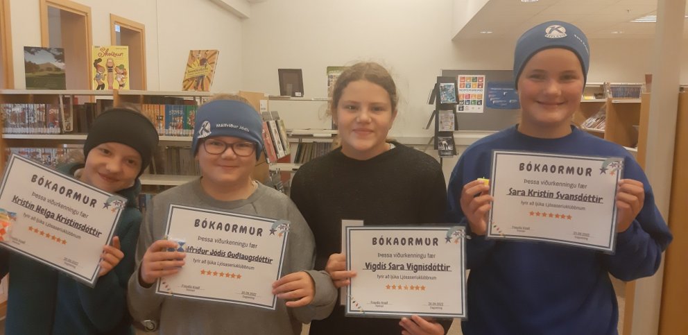 Frábærir bókaormar í Gerðaskóla.