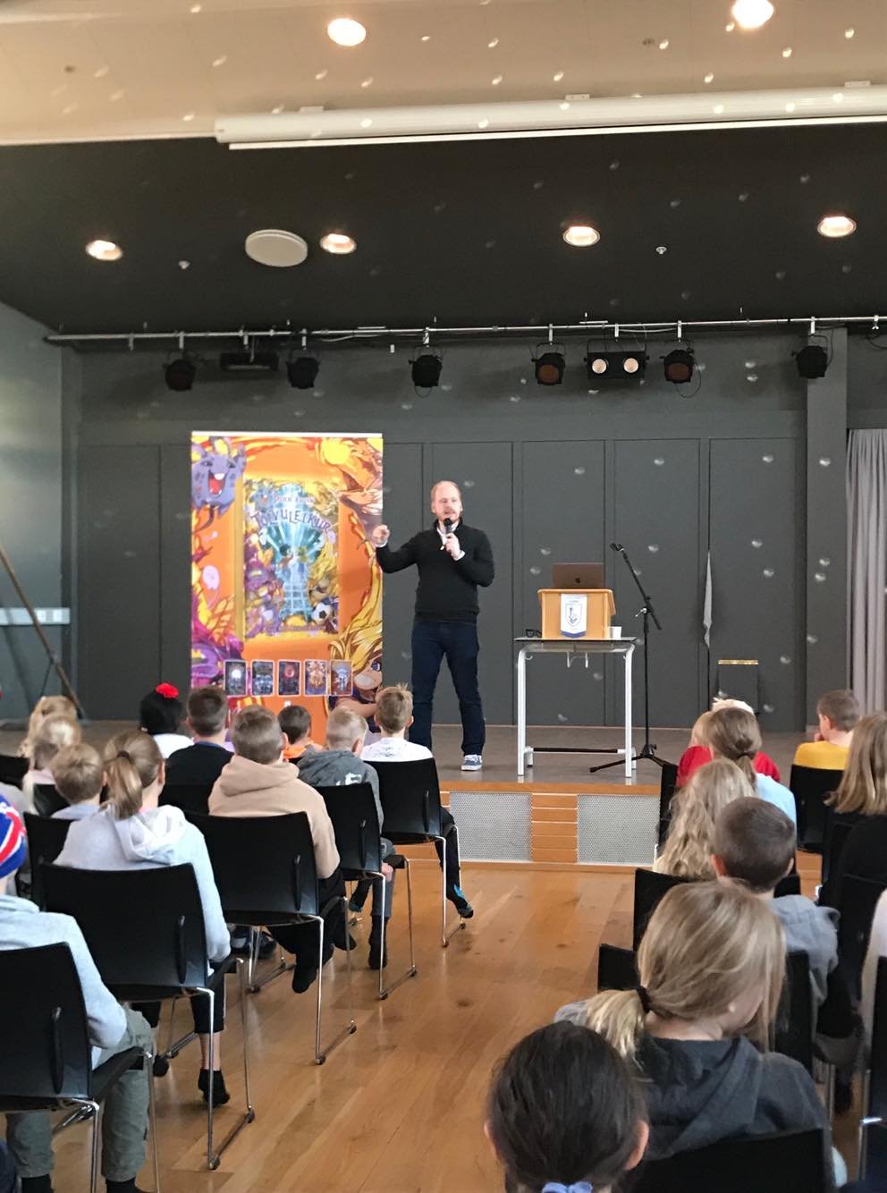 Ævar Þór rithöfundur í heimsókn