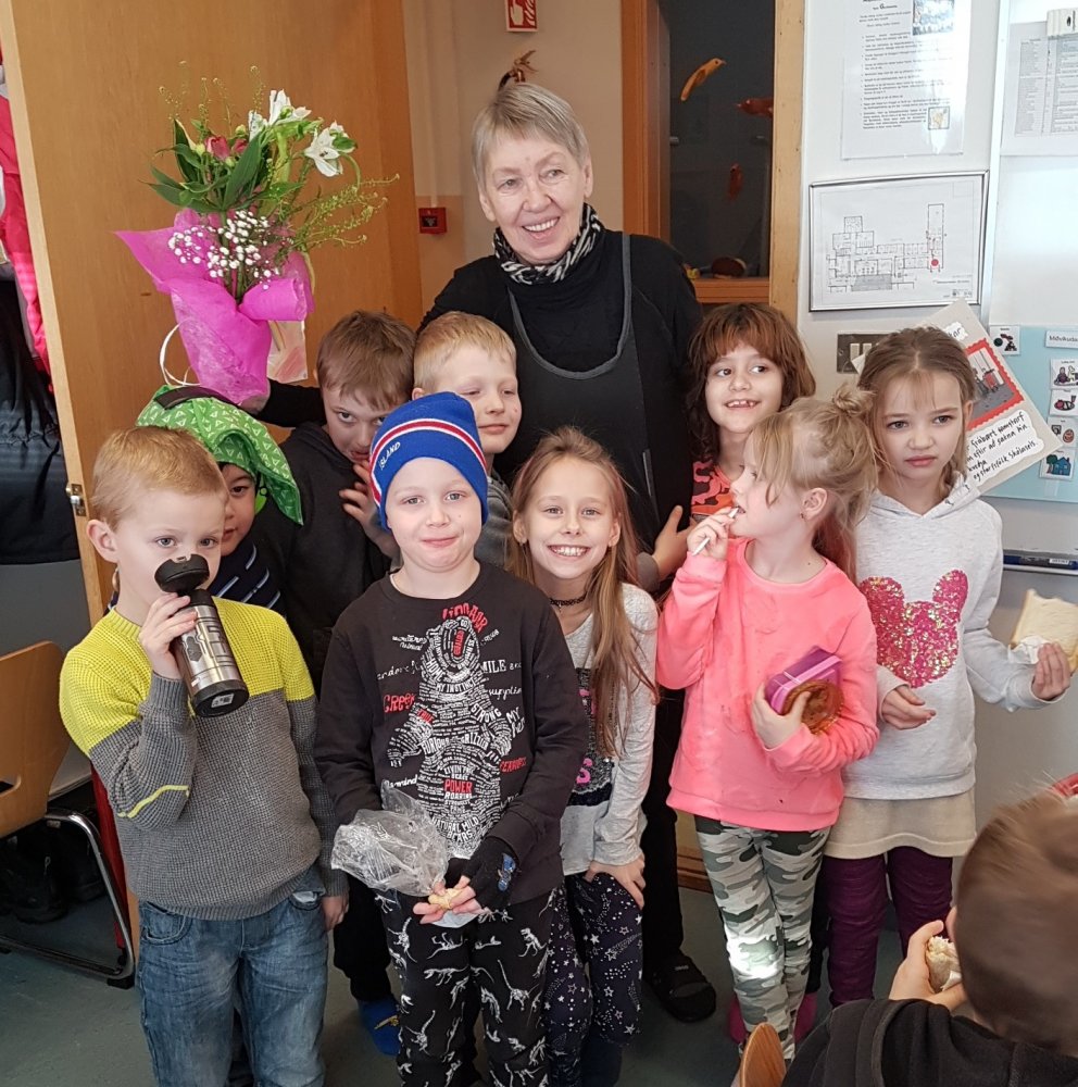 Starfsmaður að kveðja