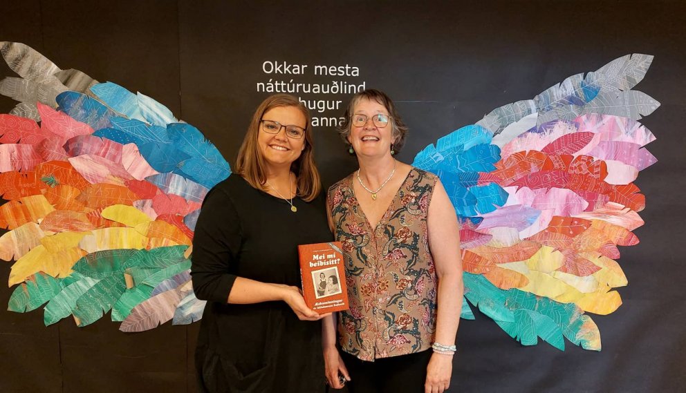 Gerðaskóli fær bókagjöf