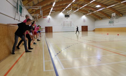 Hádegi á föstudögum