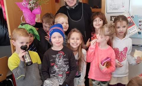 Starfsmaður að kveðja