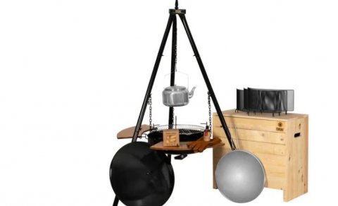 Úti eldstæði – afmælisgjöf frá Kiwanisklúbbnum Hofi Garði.