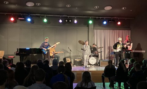 Þriðjudagsrokk í Gerðaskóla