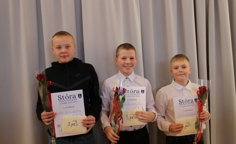 Verðlaunahafar í Stóru upplestrarkeppninni 2023  - Gerðaskóli hreppti 3. sætið
