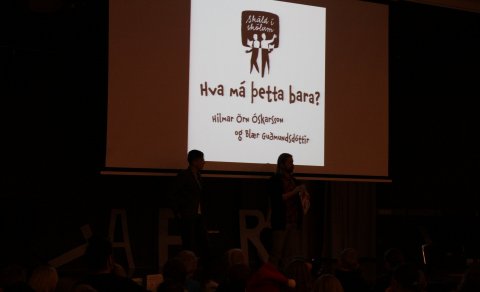 Um skáld í skólum