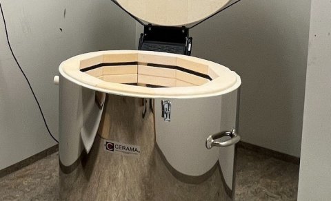 Leir og glerofn – afmælisgjöf frá kvenfélaginu Gefn og Suðurnesjabæ